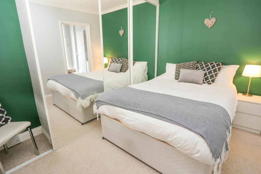 Southsea Historic Gem - Elegant Apartments Portsmouth Ngoại thất bức ảnh